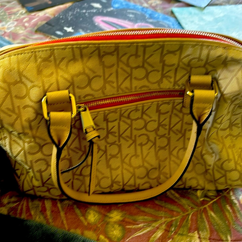 Purse is so adorable